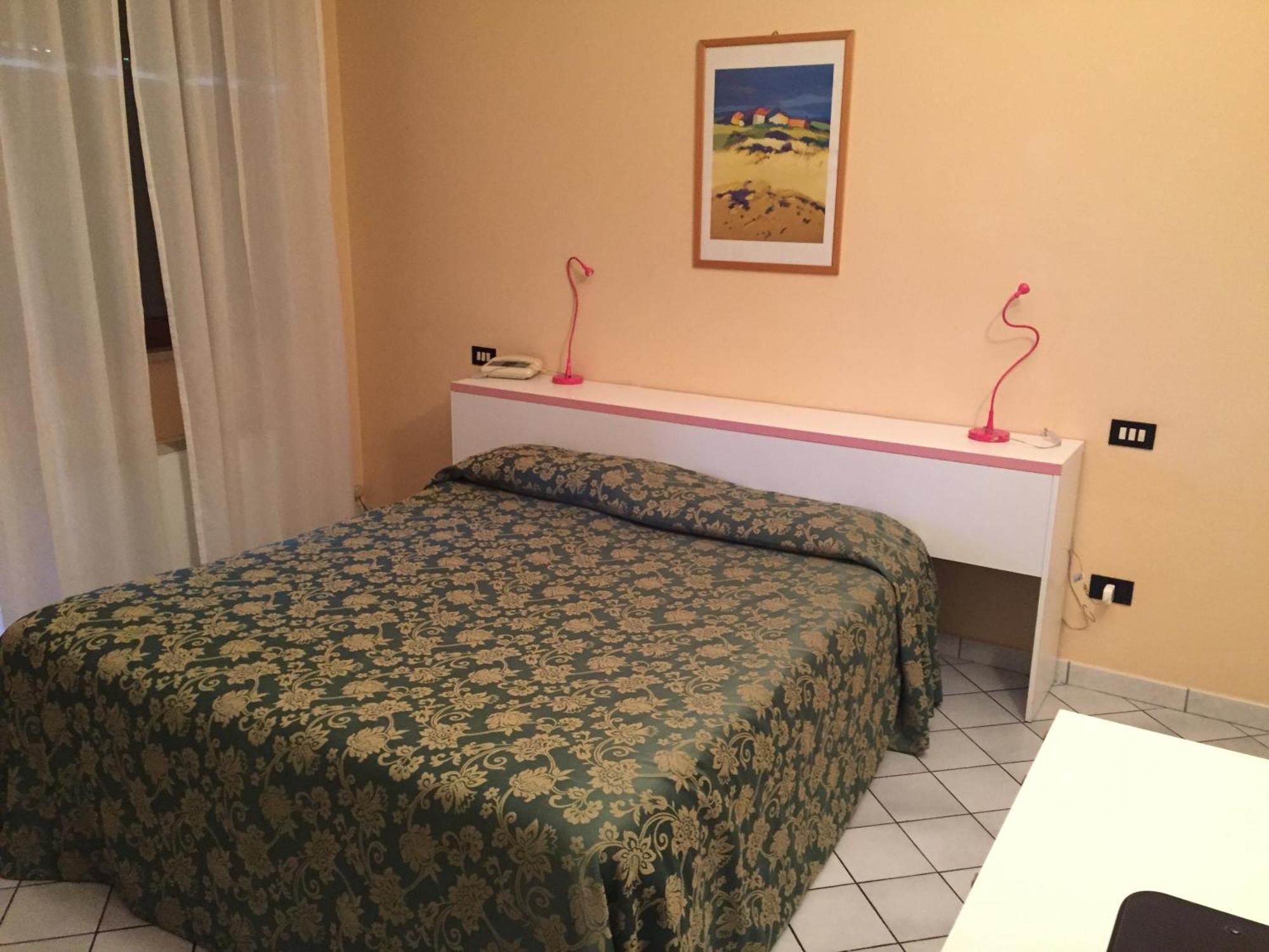 Nuovo Hotel Vigevano Δωμάτιο φωτογραφία
