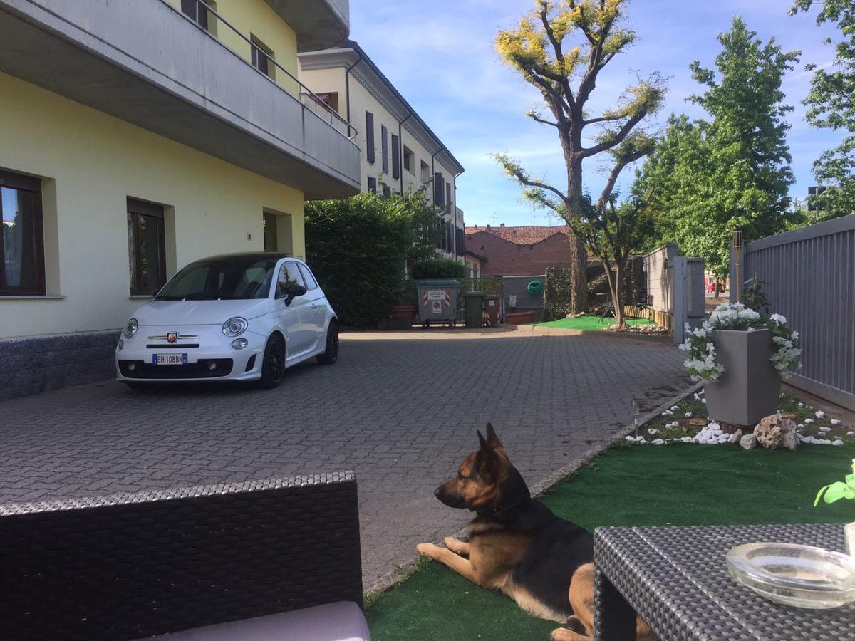 Nuovo Hotel Vigevano Εξωτερικό φωτογραφία